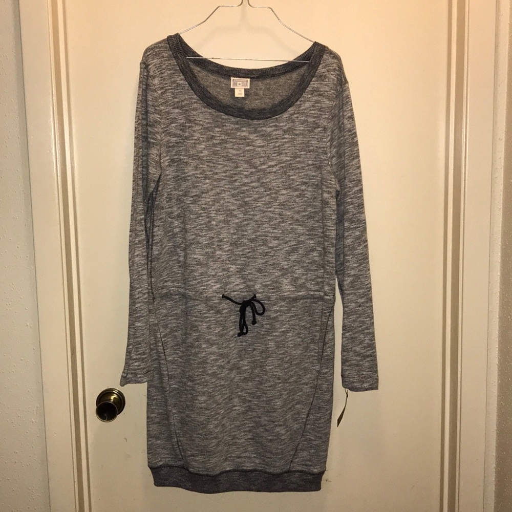 Converse sweatshirt dress